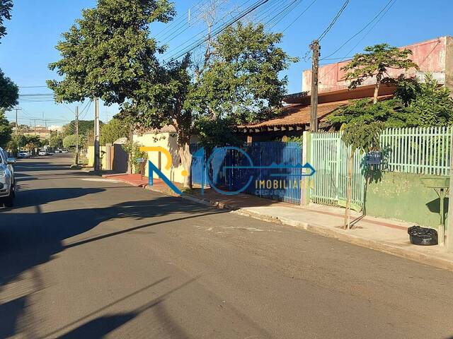 #642 - Casa para Venda em Londrina - PR - 2